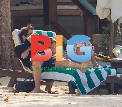 Kate Moss and Jamie Hince on Caribbean Holiday