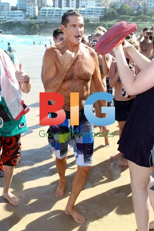David Hasselhoff, Nathan Jolliffe and Jason Akermanis on Bondi Beach