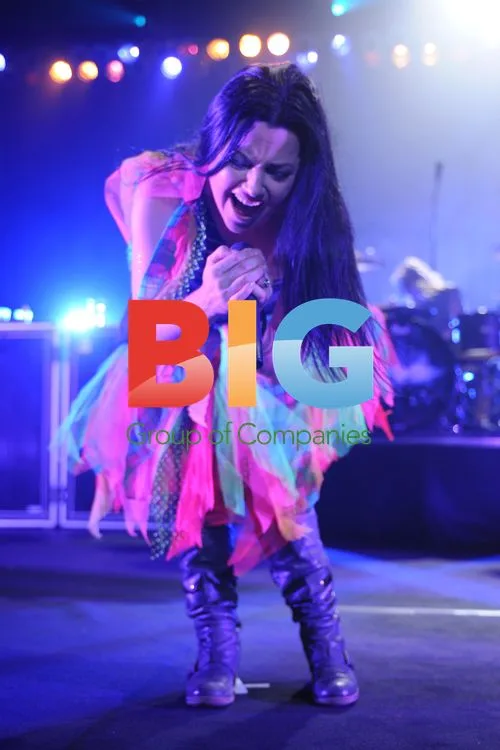 Amy Lee of Evanescence performs at Hard Rock Live