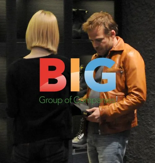 Actor Stephen Dorff shops in Milan