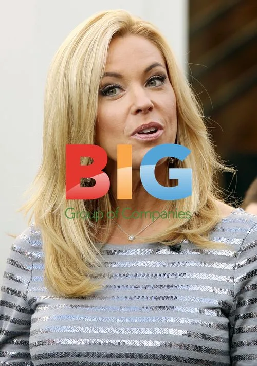 Kate Gosselin Arrives for TV Interview