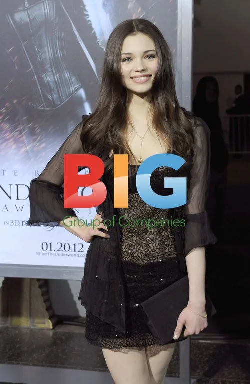 India Eisley at "Underworld Awakening" Premiere