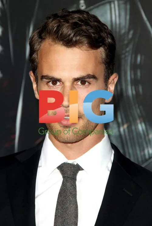 Theo James at Underworld Awakening Premiere