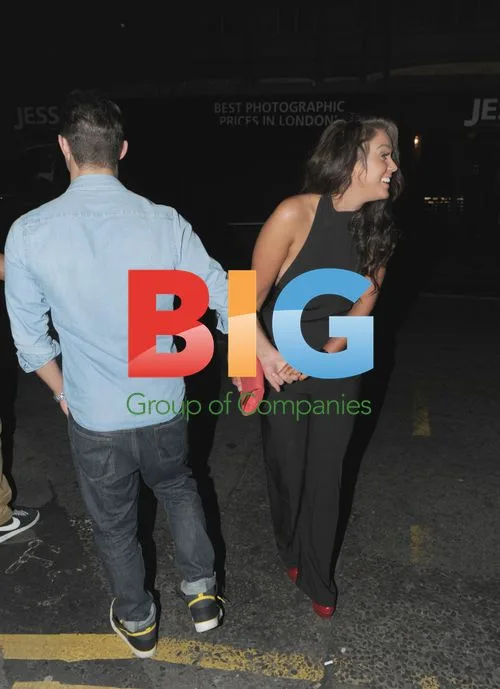 Vicky Pattison out in London with boyfriend