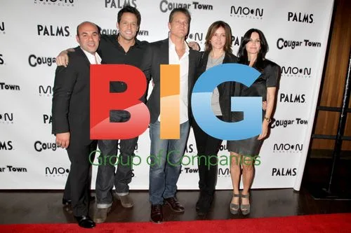 Cougar Town Cast at Viewing Party
