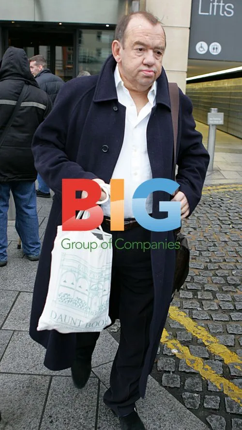 Mel Smith on set of 'Dancing On The Edge'