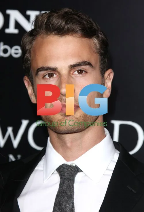 Theo James at 'Underworld: Awakening' Premiere