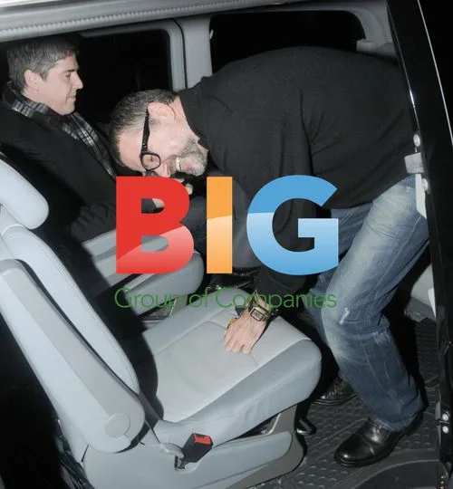 George Michael Leaving Park Lane Hotel