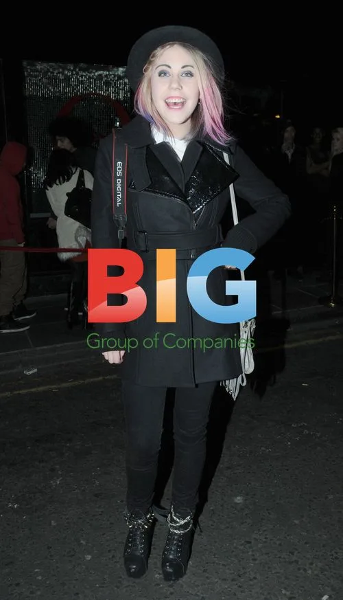 Millionaire heiress out with friends in London