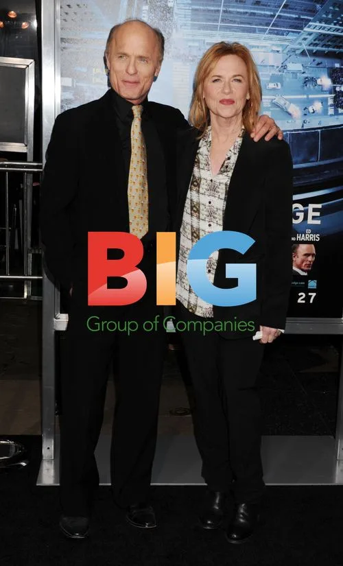 Ed Harris and Amy Madigan at 'Man on a Ledge' premiere