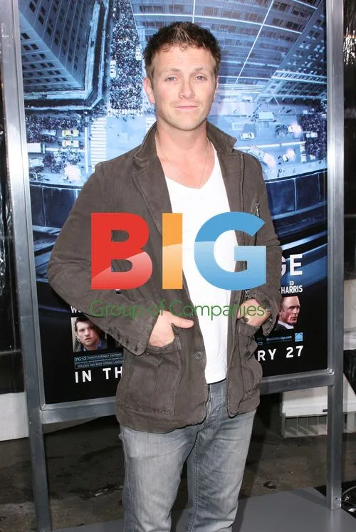Charlie Bewley Arrives at Man on a Ledge Premiere