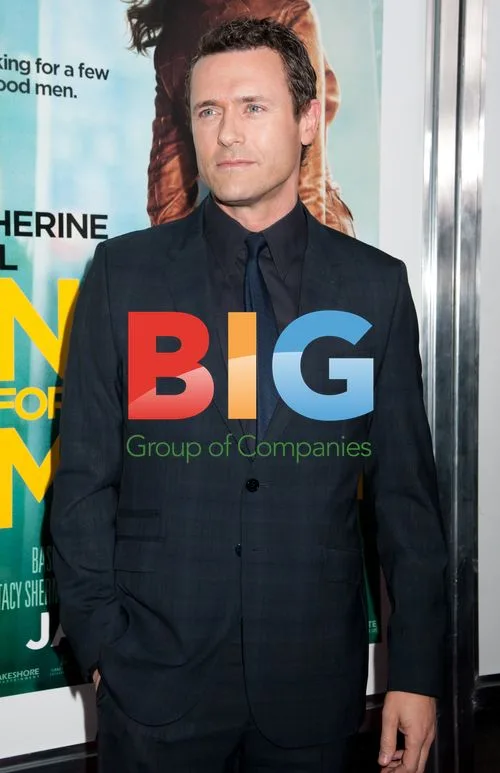 Jason O'Mara at One for the Money Premiere