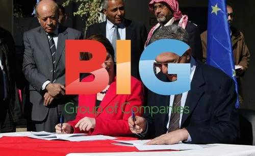 Catherine Ashton and Filippo Grandi Sign Agreement in Gaza