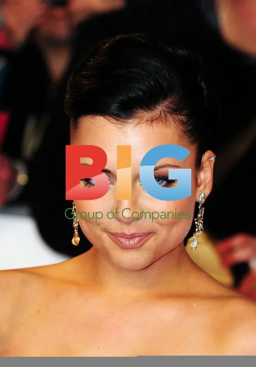 Shona McGarty at 2012 National Television Awards
