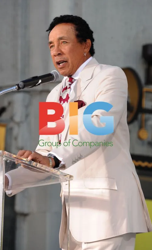 Smokey Robinson at Michael Jackson Hand & Footprint Ceremony