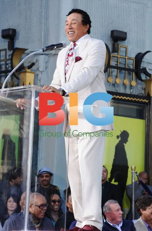 Smokey Robinson at Michael Jackson Hand and Footprint Ceremony