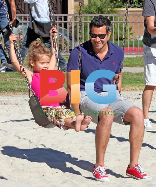 Jessica Alba and family at Coldwater Canyon Park