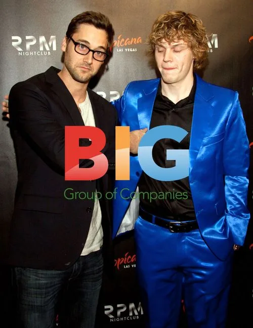 Evan Peters Celebrates Birthday in Las Vegas