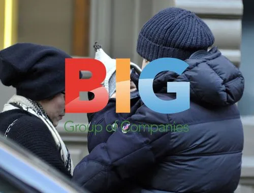Marion Cotillard with family in NYC