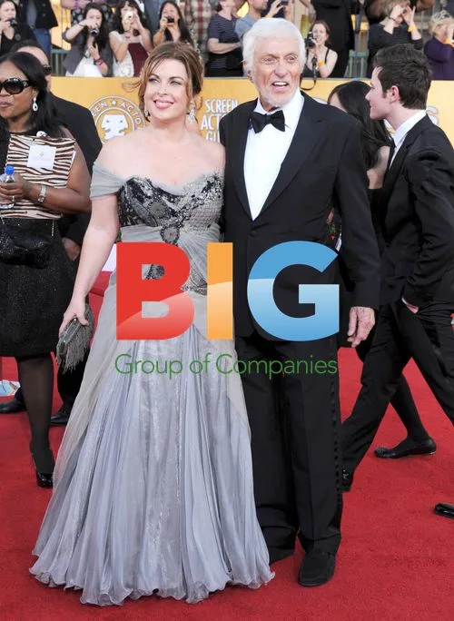 Dick Van Dyke and Arlene Silver at SAG Awards