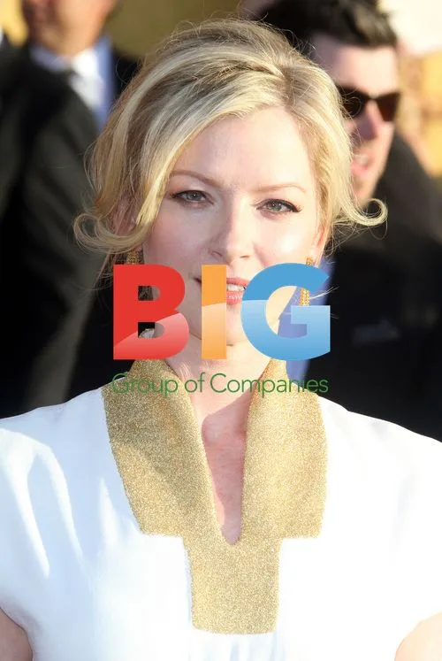 Gretchen Mol at 2012 SAG Awards