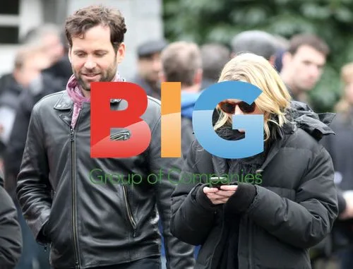 Jennifer Morrison, Ginnifer Goodwin & Eion Bailey filming 'Once Upon A Time'