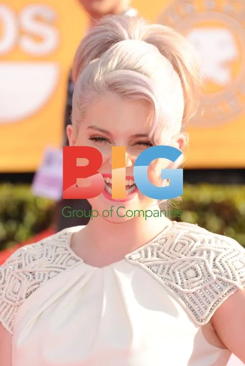 Kelly Osbourne at 2012 SAG Awards