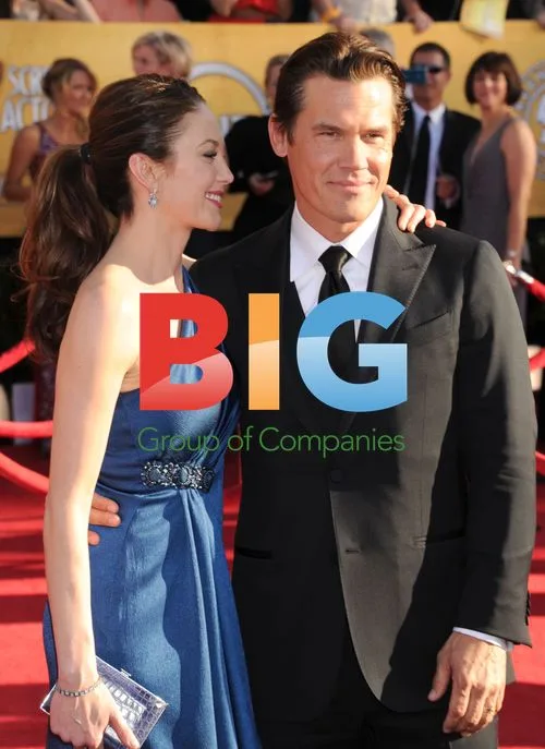 Diane Lane and Josh Brolin at SAG Awards