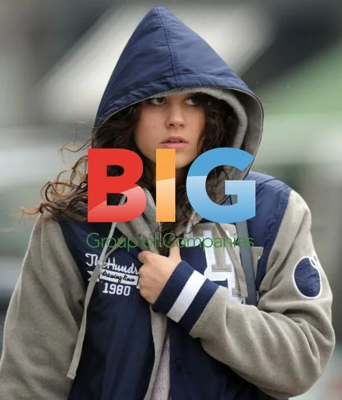 Singer Eliza Dolittle Shopping in London