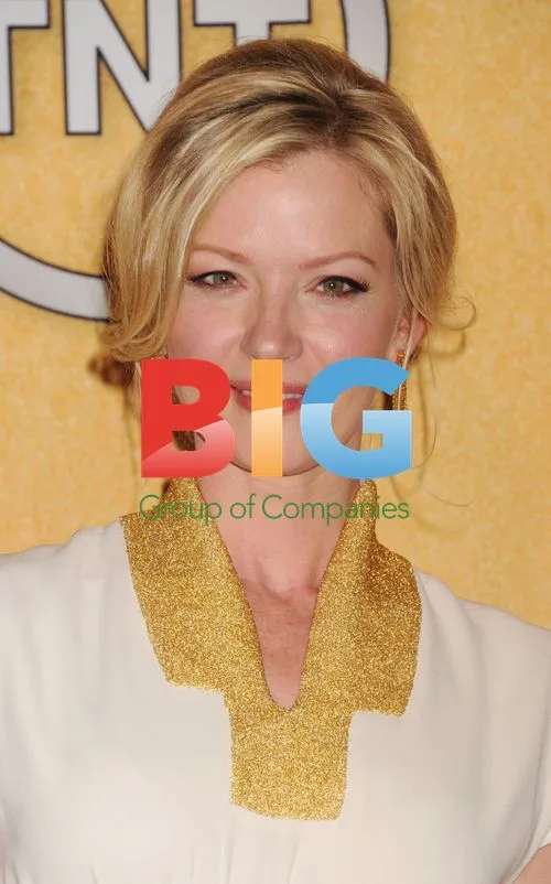 Gretchen Mol at SAG Awards