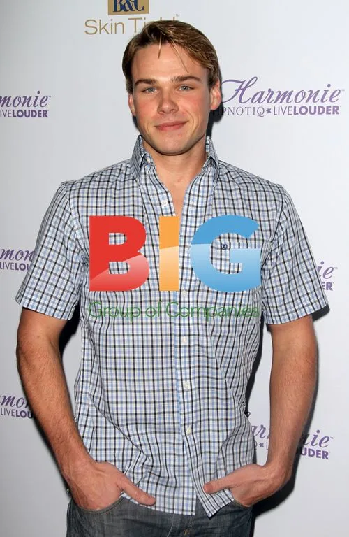 Tyler P.Scott at 'Dysfunctional Friends' Premiere