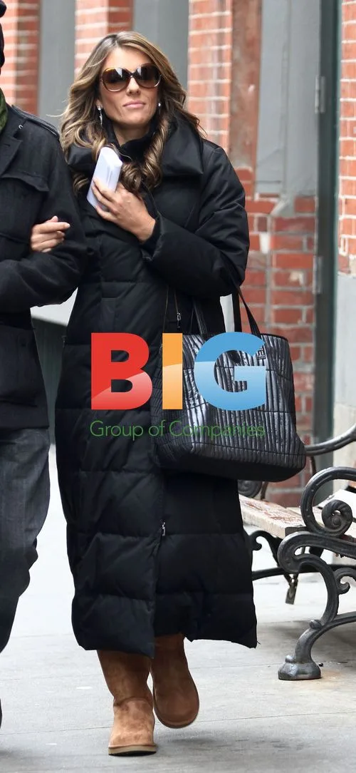 Liz Hurley on 'Gossip Girl' set
