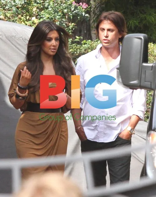Kim Kardashian & Jonathan Cheban in Miami