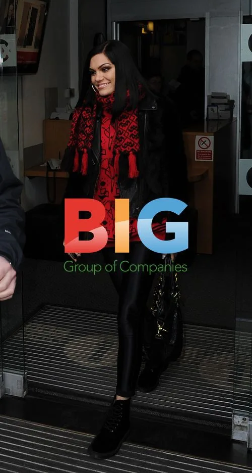 Jessie J Meets Fans at BBC Radio 1