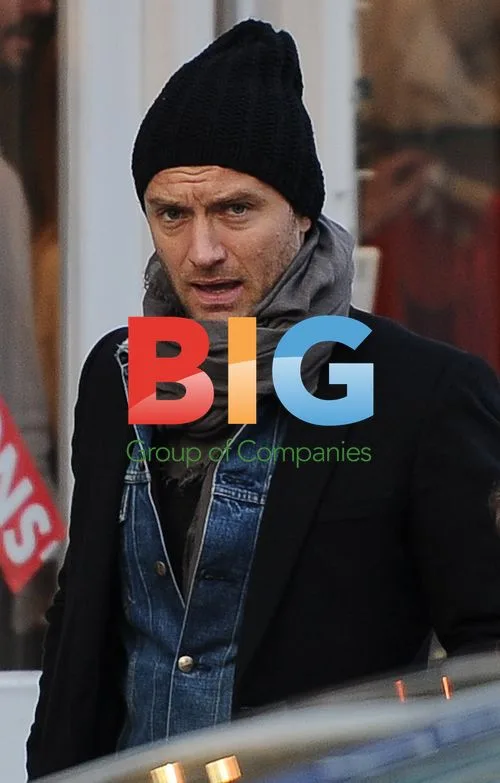 Jude Law and Kids in London
