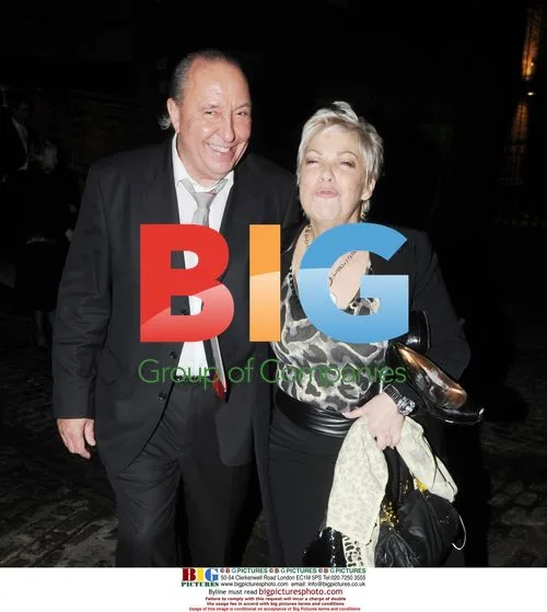 Denise Welch Leaves Les Dennis's Wedding