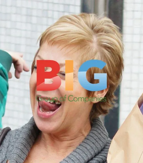Denise Welch Kisses Russell Grant on Loose Women