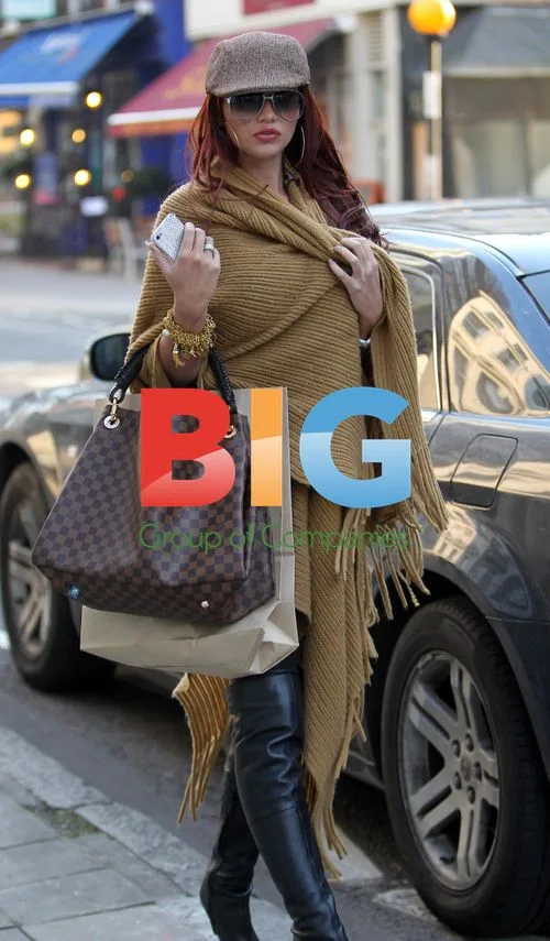 Amy Childs shopping in East London