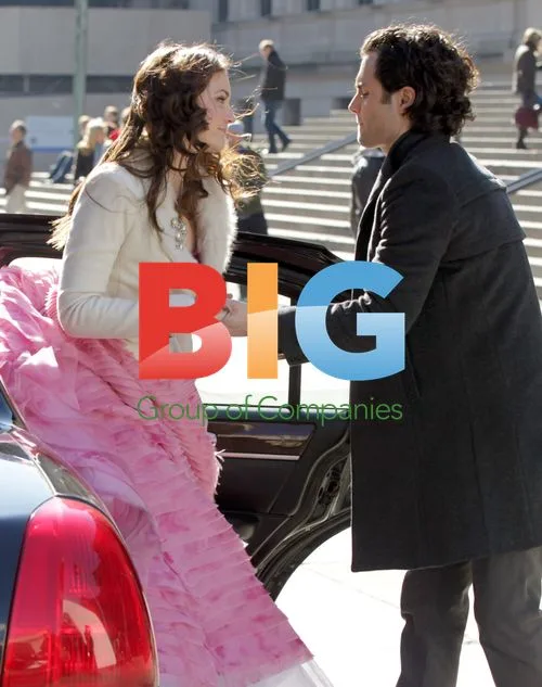 Leighton Meester and Penn Badgley on 'Gossip Girl' Set