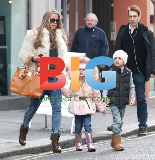 Katie Price takes kids for haircut