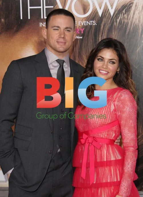 Channing Tatum & Jenna Dewan at 'The Vow' Premiere