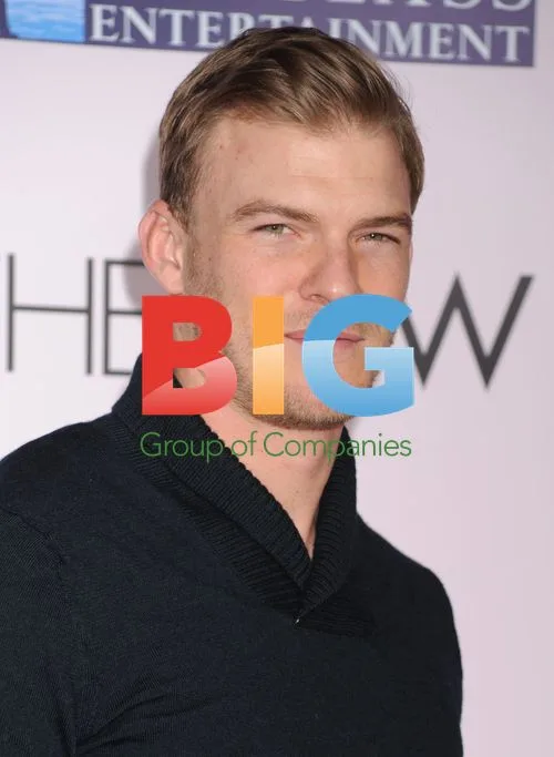 Alan Ritchson at 2012 SAG Awards