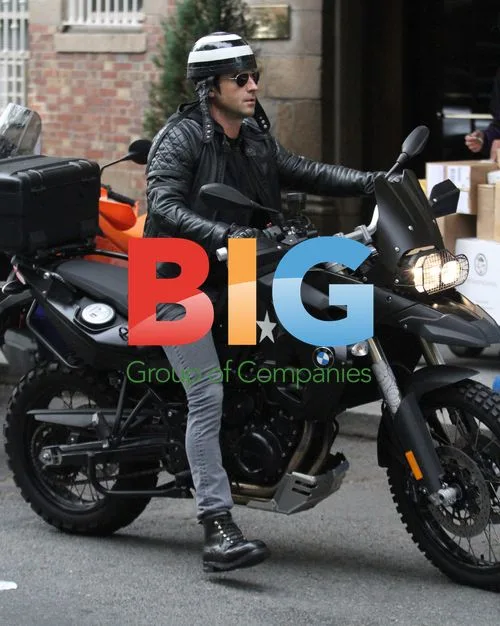 Justin Theroux Spotted on Motorcycle in NYC