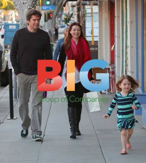 Alyson Hannigan and Family Shopping