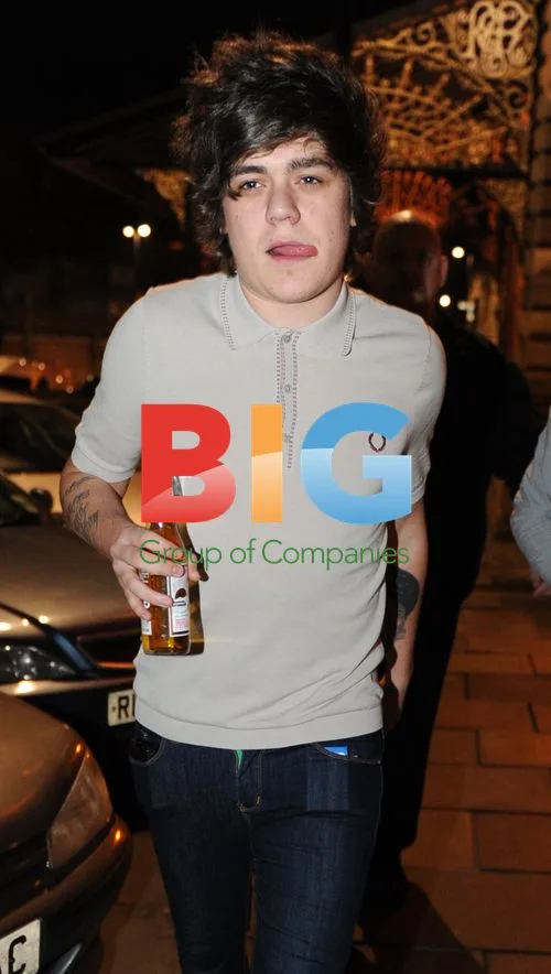 Frankie Cocozza picks up women in Newcastle