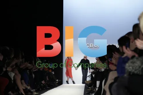 Max Azria takes bow at BCBGMAXAZRIA fashion show