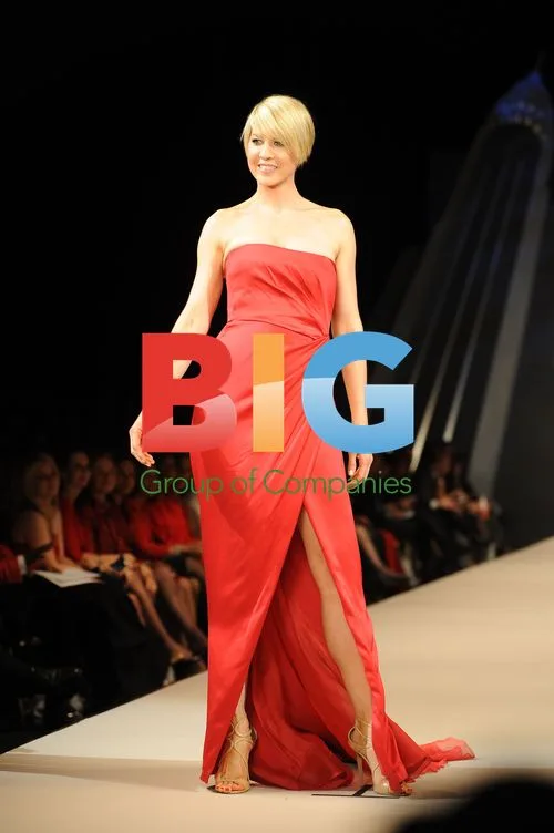 Jenna Elfman at Heart Truth's Red Dress Show 2012