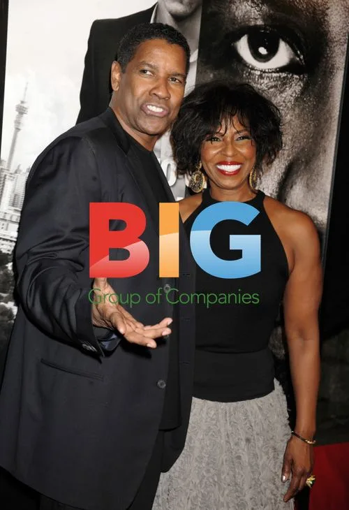 Denzel and Pauletta Washington at 'Safe House' Premiere
