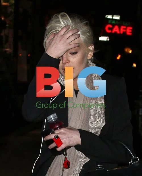 Lindsay Lohan Shopping in Soho, NY