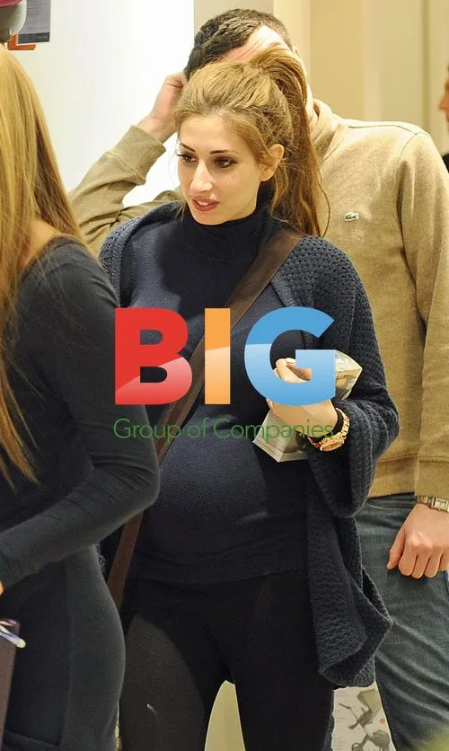 Pregnant Stacey Soloman Shopping